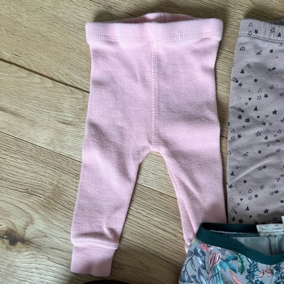 Zara 3-6 month legging lot - Picture 3 of 5